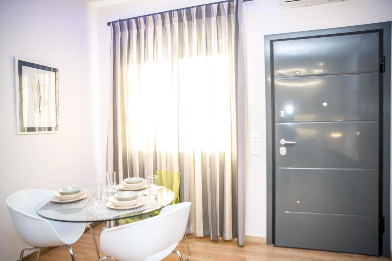 Kanari Elegant And Cozy Studios Каламата Екстериор снимка