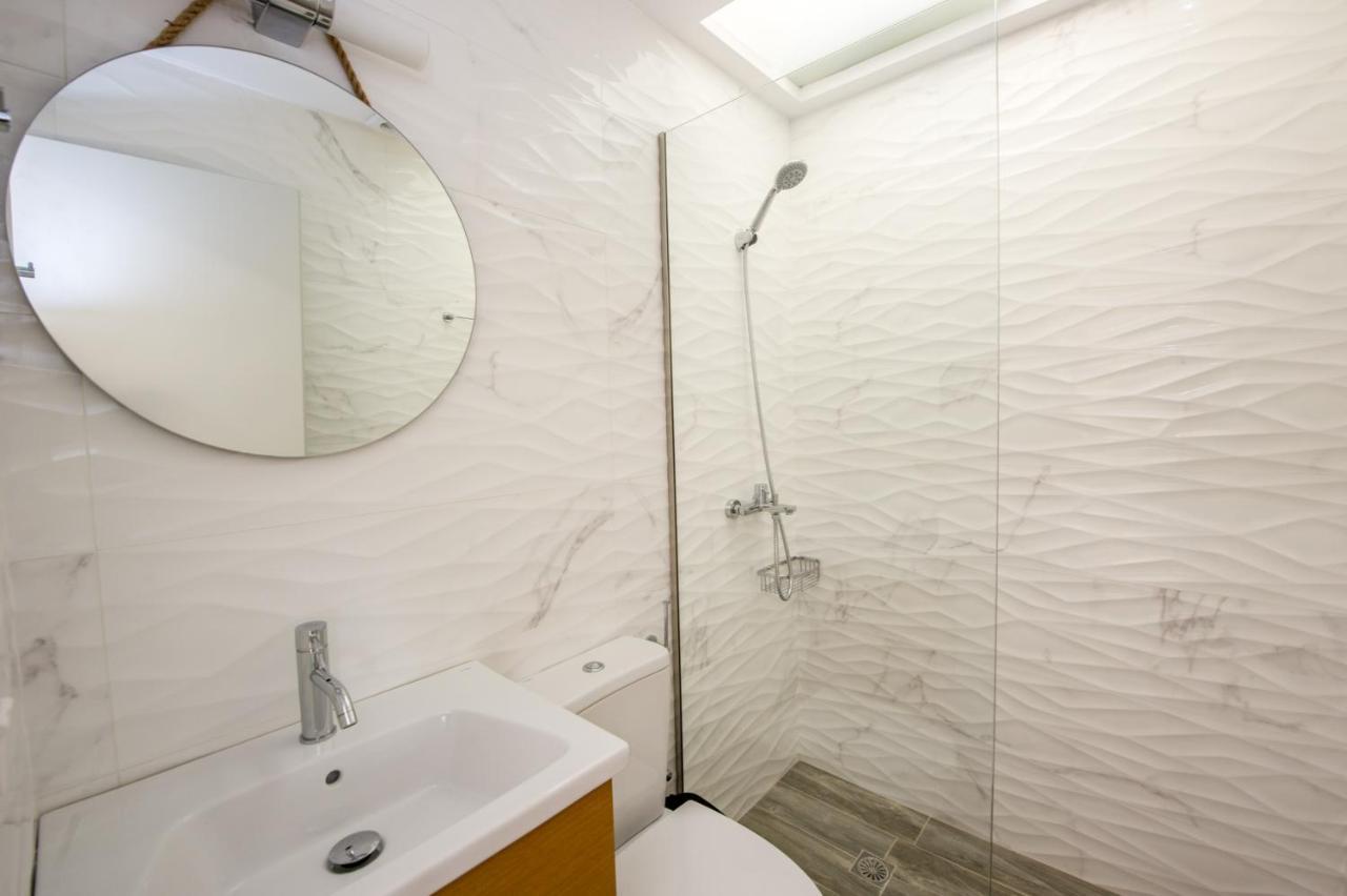 Kanari Elegant And Cozy Studios Каламата Екстериор снимка